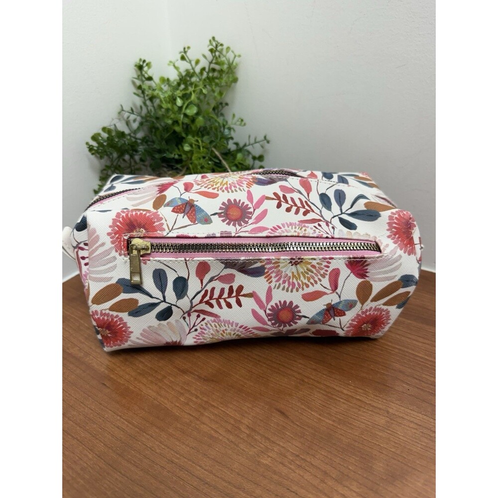 OCS Designs Makeup Bag Cats Flowers Light Blue Fabric Zipper 10x4.25x4.75